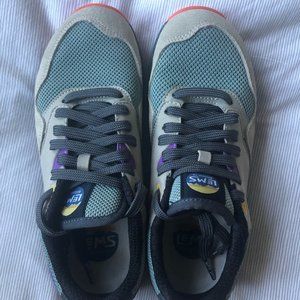 LEMS Womens Trailhead V2 | Size 8.5